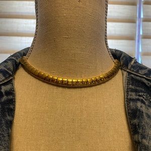Gold Tone Segment Choker Necklace - Women's Fashion Necklace